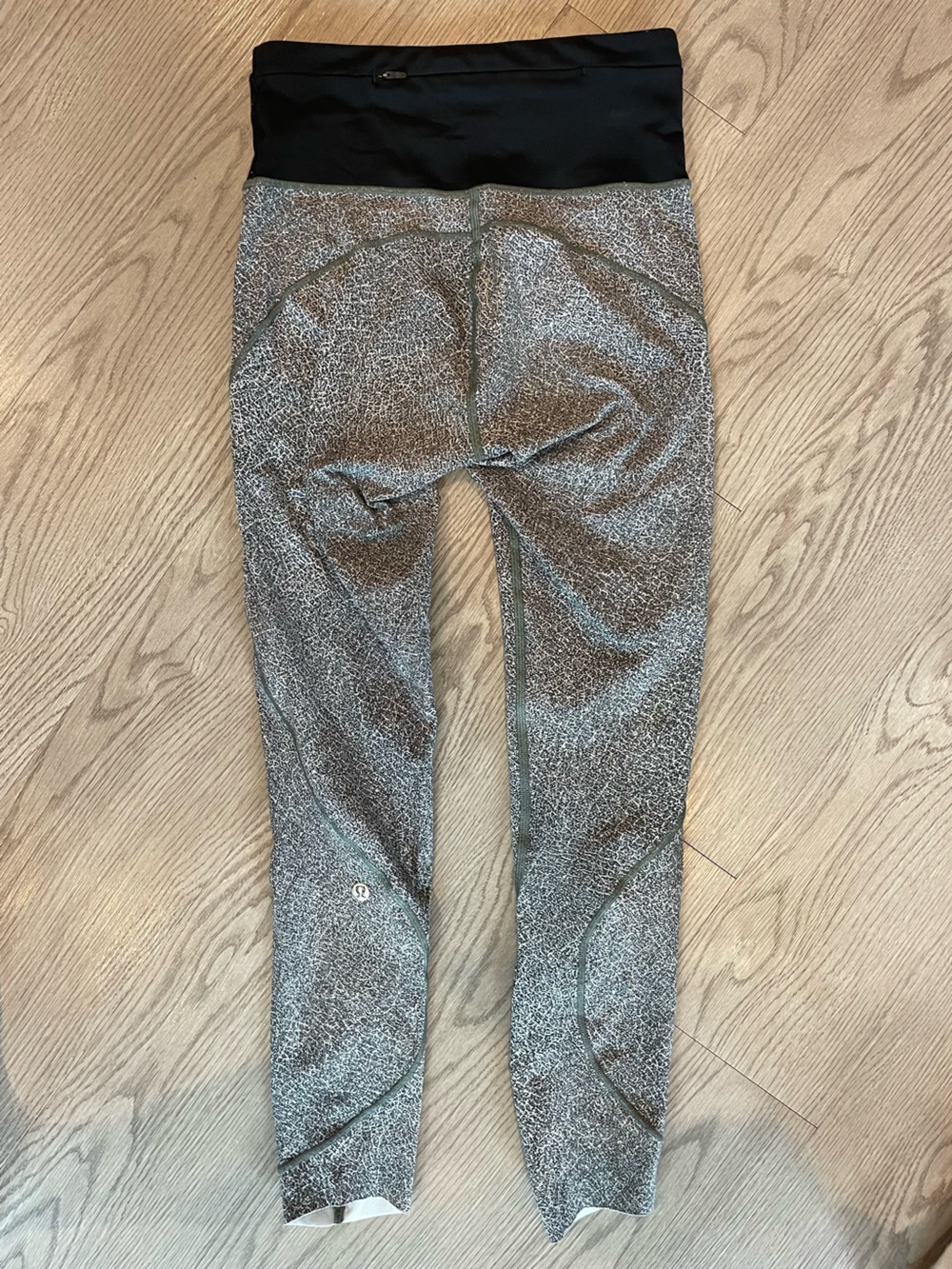 lululemon athletica Black Waist Gray Speckled Leggings